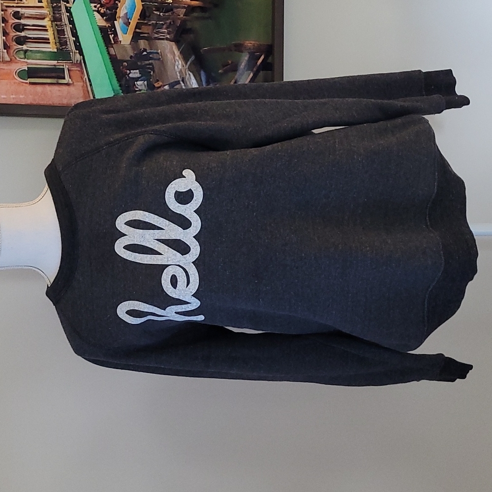 Hello Sweatshirt XL